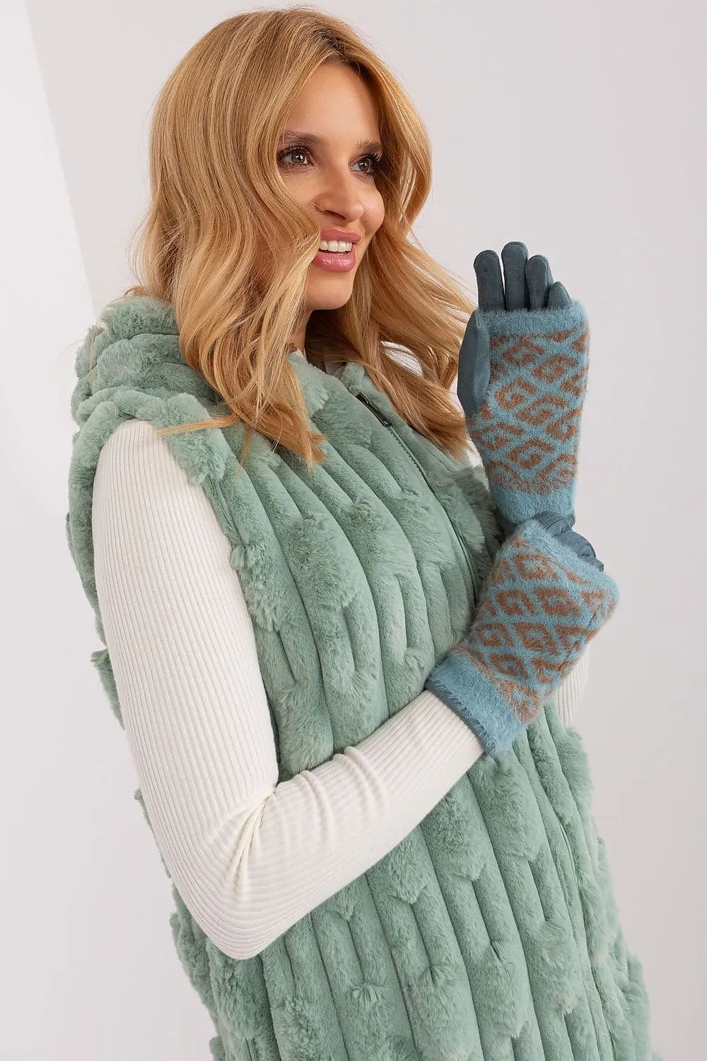 AT Geometric Print Double Layered Gloves