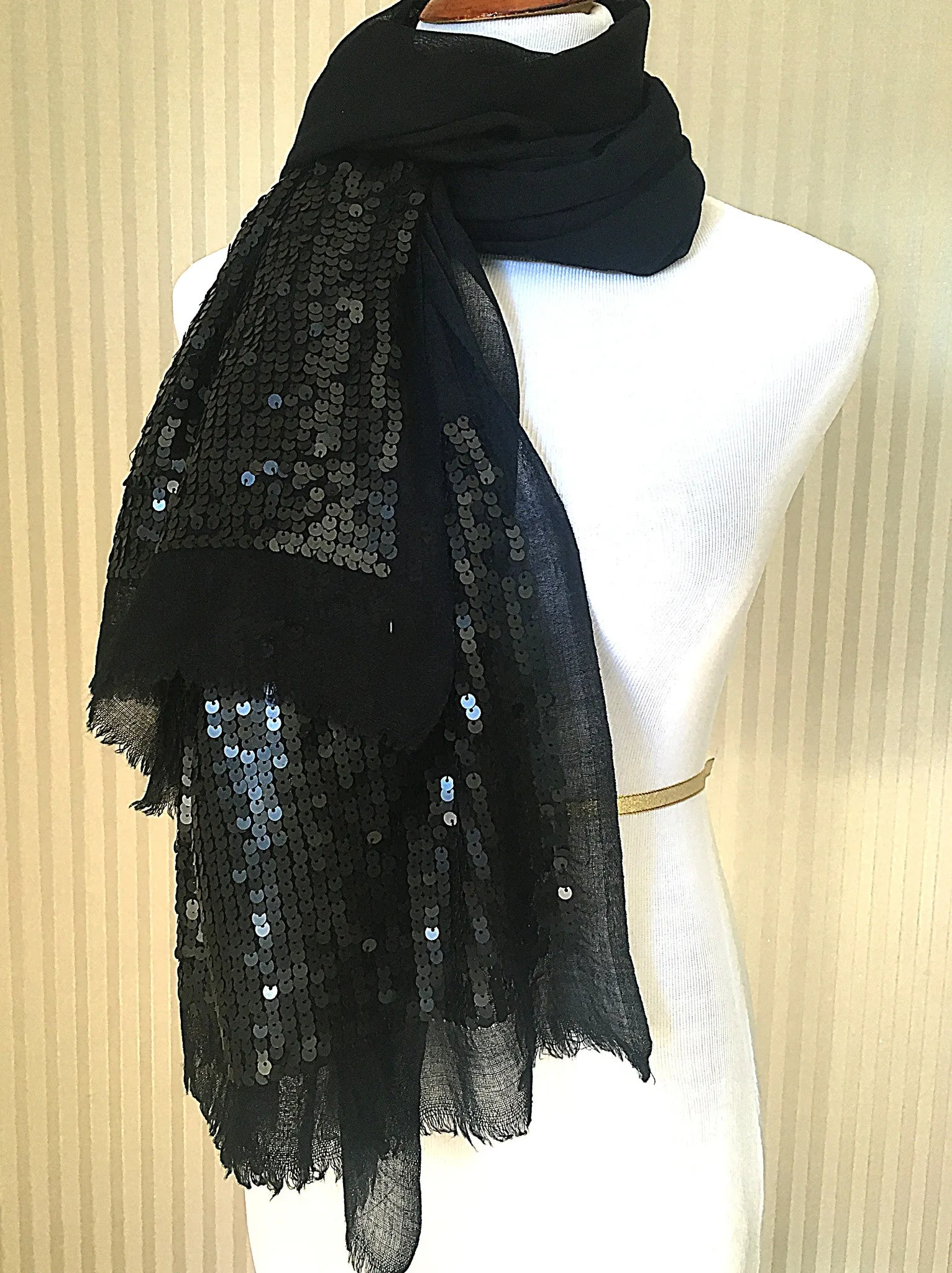 Black  Classic Bling Wrap