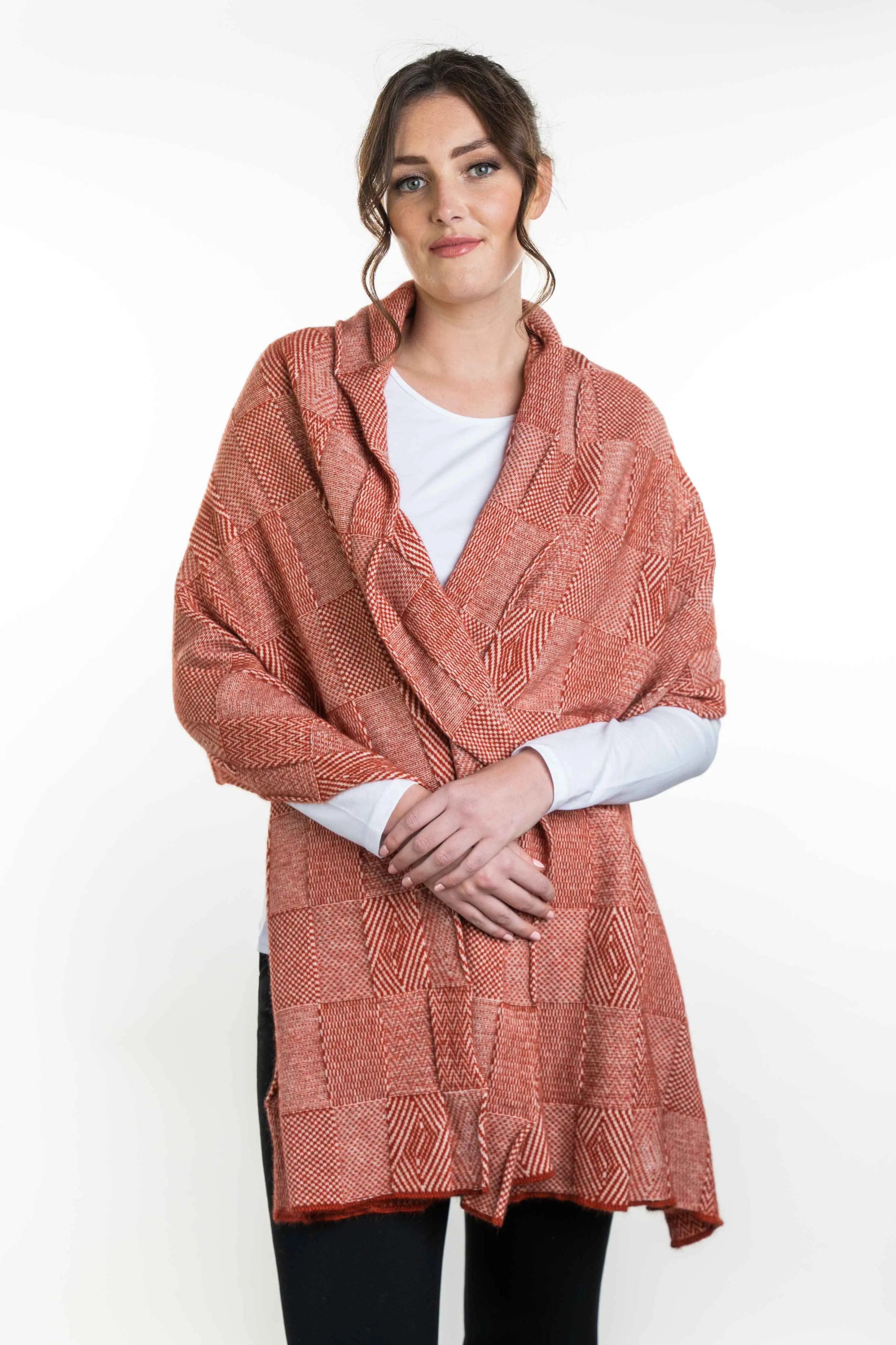 JACQUARD WRAP