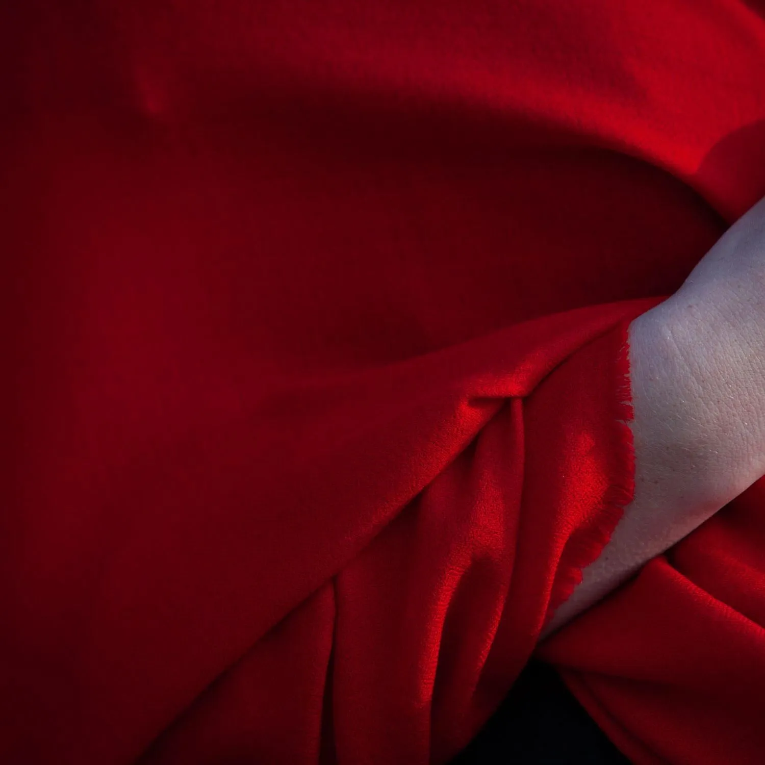 Merino Wool Shawl Scarlet