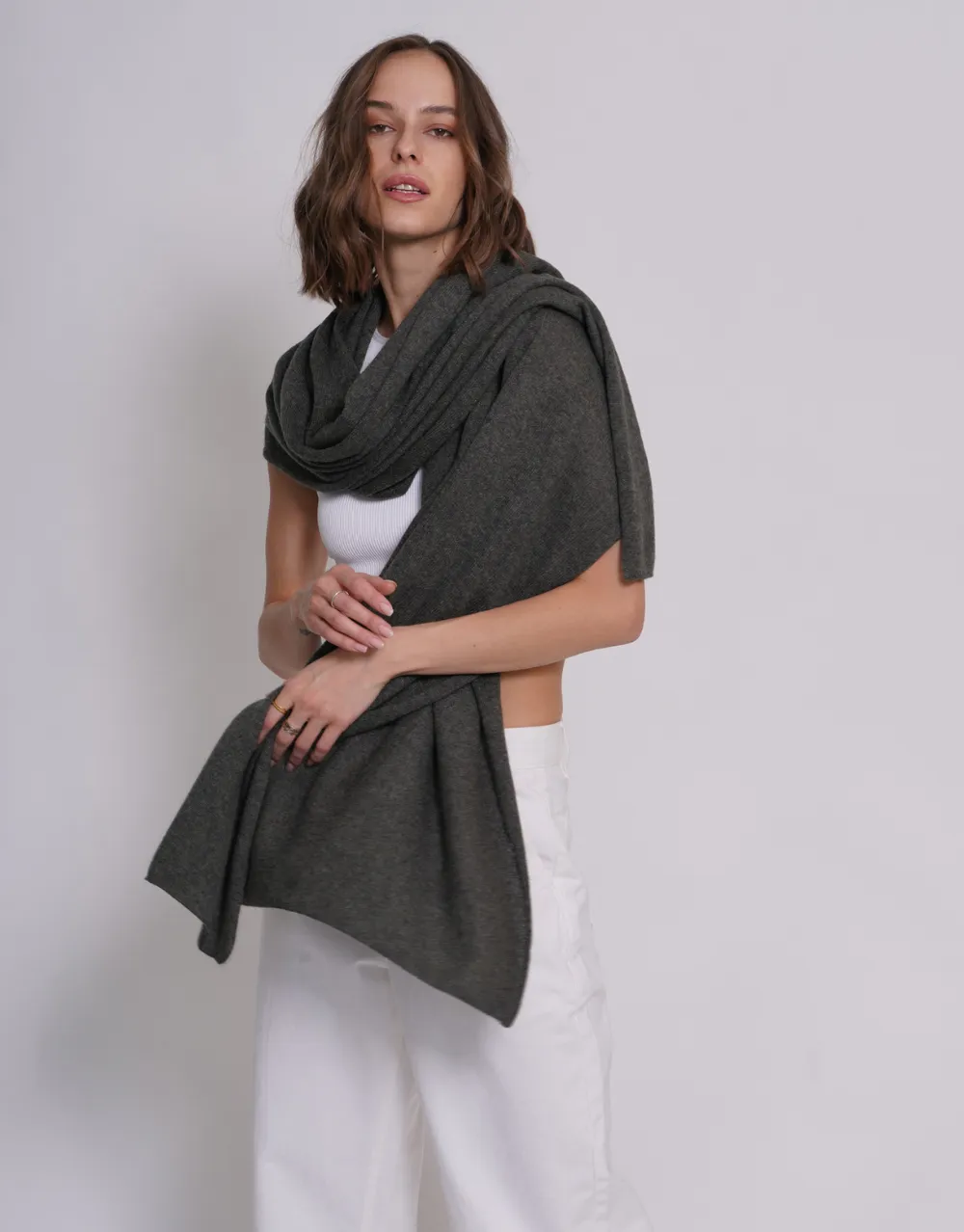 The Soft Cashmere Scarf in Camouflage